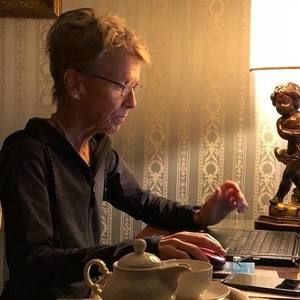 Meet your Posher, Riitta